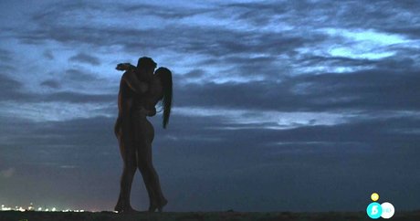 キティ・ウェット・オンリーファンズ アダルト ギャラリー