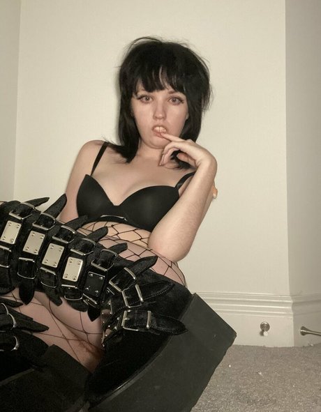 commandermars HDポルノスター 写真