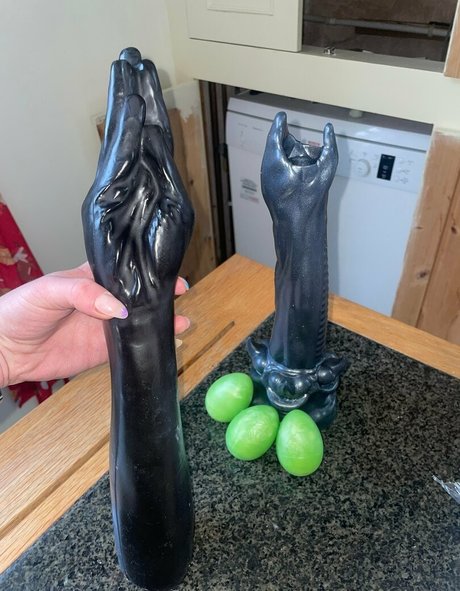 バニープリンセスオンリーファンズ アダルト 画像