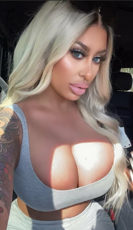 クリーミーなオンリーファンズ 無料セクシー アーカイブ