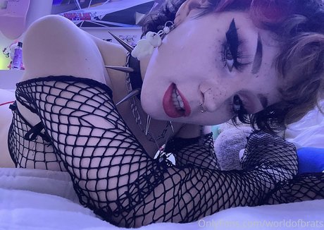 ワックスオンリーファン 無料ヌード 写真