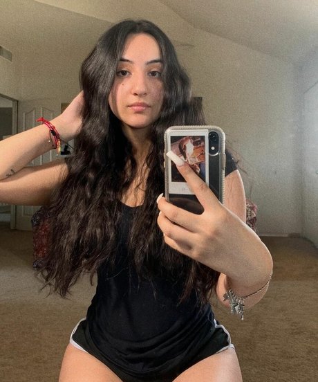 Anneiise ポルノスター 高品質 写真