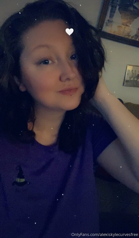 alexiskylecurvesfree ポルノスター 写真
