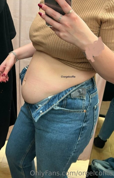 かわいいブロンドのオンリーファンズ 無料 ギャラリー