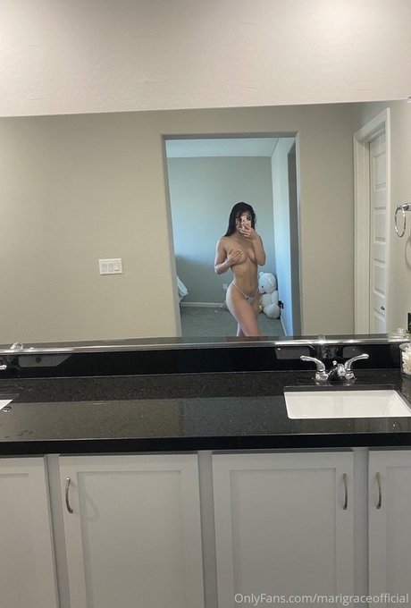 Mari Grace ヌードのポルノスター 画像