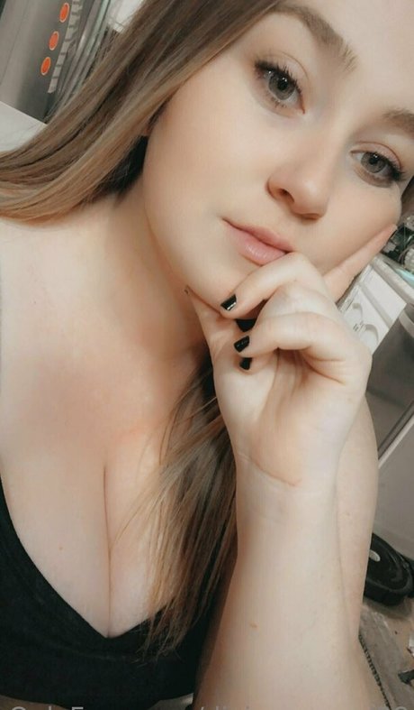 コスプレ ヘンタイ オンリーファンズ ホット 写真