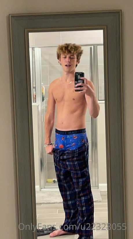 karsen scott スター 裸 写真