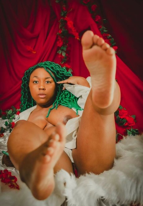 Saraiyuu 素敵なポルノスター 画像