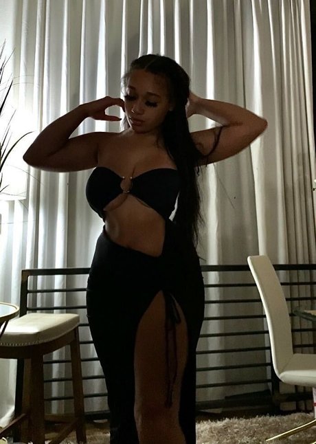 Lexxiibaebie 写真集