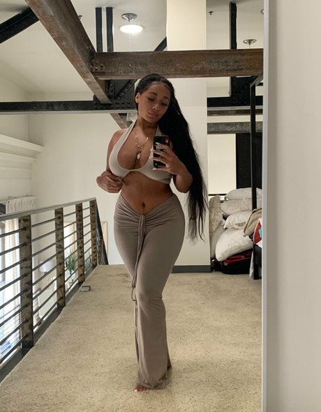 Lexxiibaebie 独占スター 写真