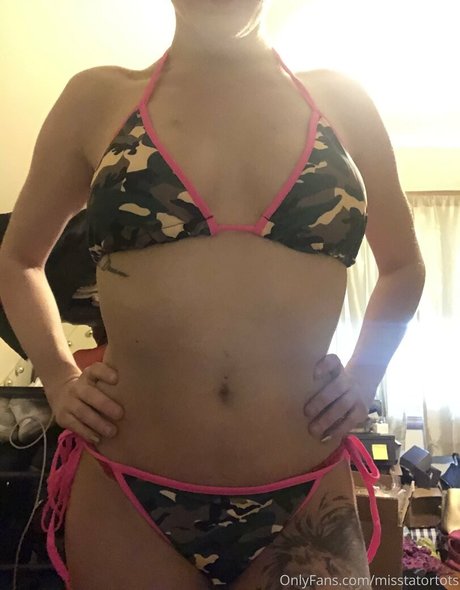 tittytata 素敵なモデル ギャラリー