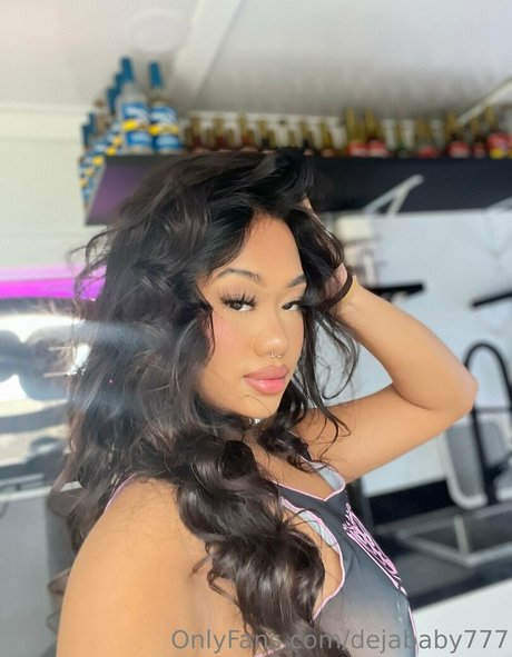 dejababy777 スター 裸 写真