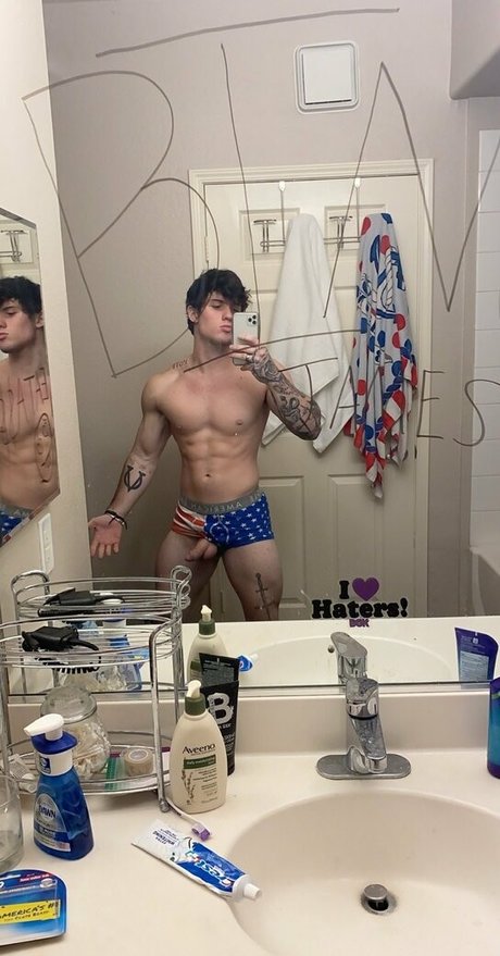 アラブ人妻オンリーファンズ 可愛い 写真