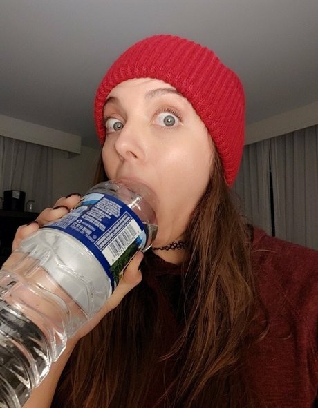 ビキニプリンセスオンリーファンズ えろた 写真