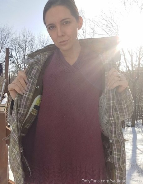 sadieholmesxxx かわいいモデル ギャラリー