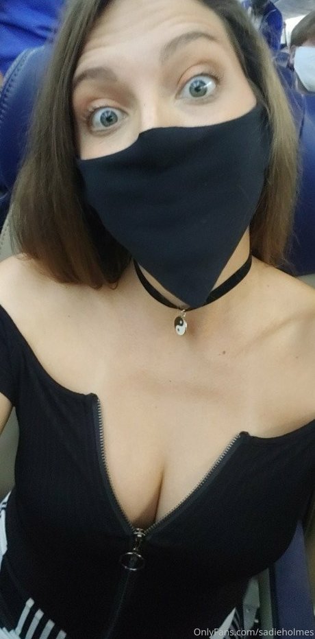 ボディビルダーヌードオンリーファンズ 無料裸 写真