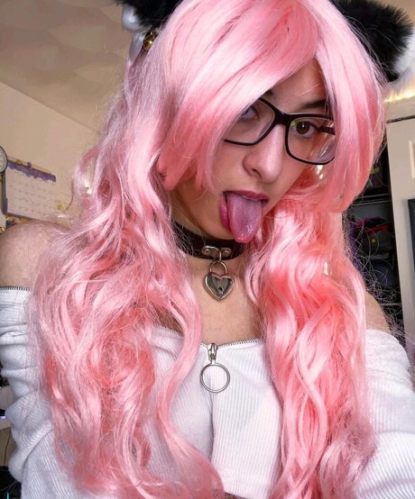 中出しプリンセスオンリーファンズ エロチック 写真