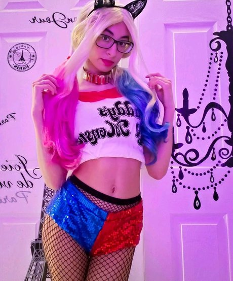 超痩せ型オンリーファンズ 美しい 写真