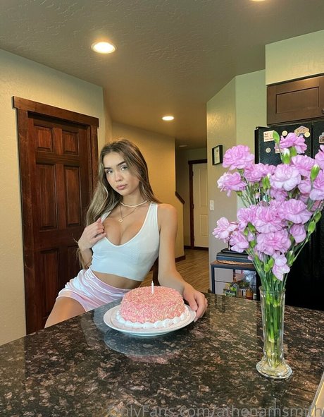 athenamsmith 素敵なモデル 画像