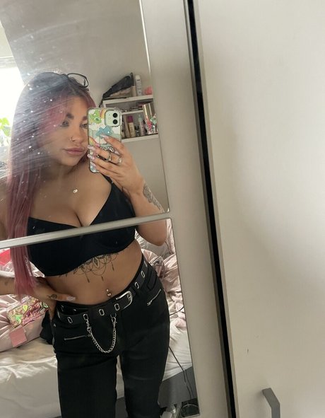 Joy Blue ヌードモデル 写真