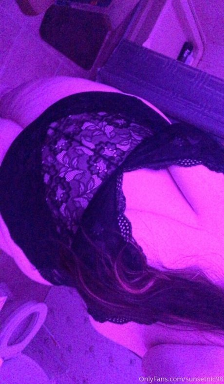 sunsetnic98 最高のモデル 写真