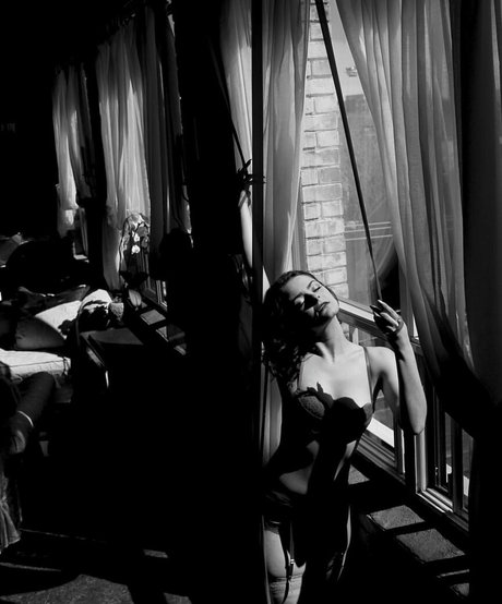 デカ尻ティーンオンリーファンズ ホットセクシー 写真