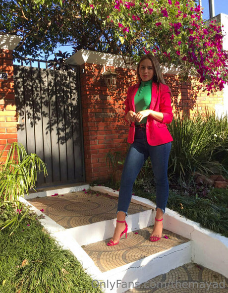 themayad ポルノスター HD 写真