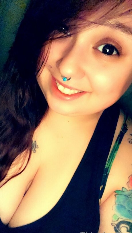 torilynnx13 ポルノスター パーフェクト 写真