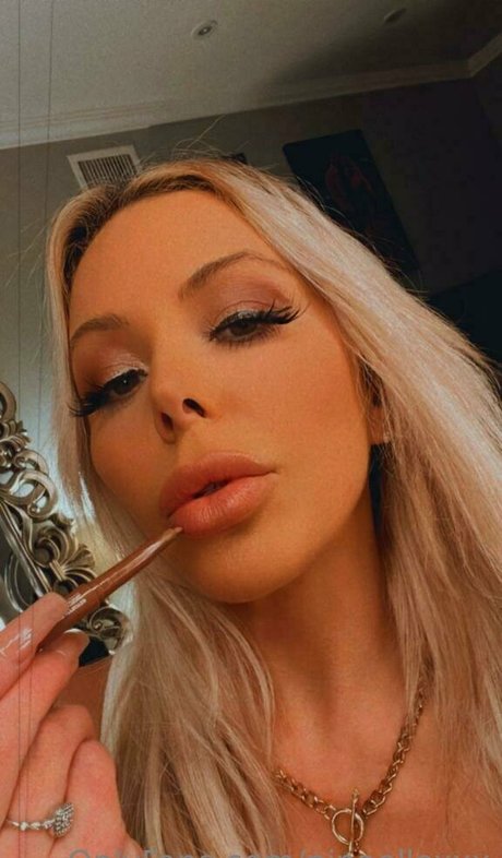 ナースオンリーファンズ 無料セックス 写真