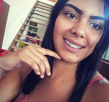 Evelim Alves ヌード女優 アーカイブ