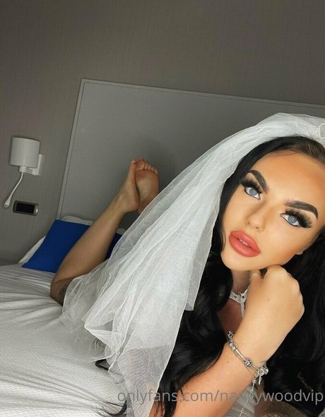 巨大ディルドオンリーファンズ 限定 写真