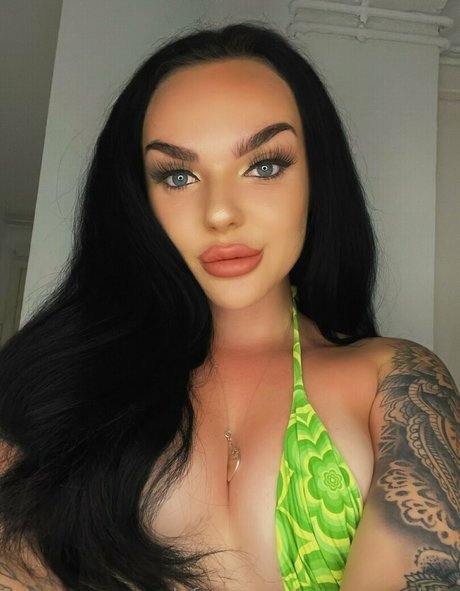 itsnancywoodfree 最高のモデル 画像