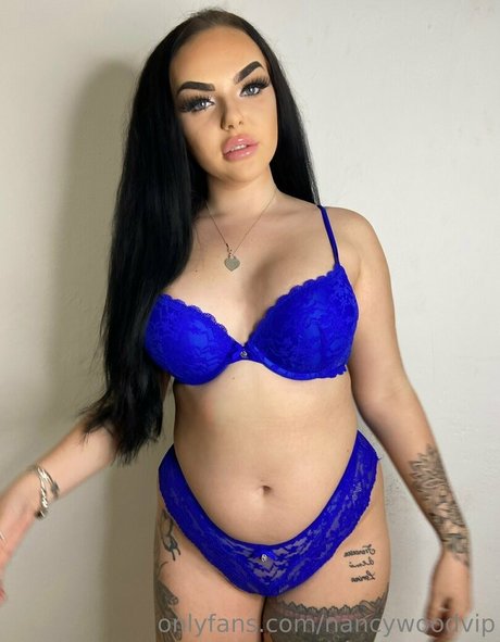 アナル乱交オンリーファンズ えろ 画像