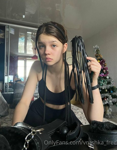 vrushka free 無料モデル 写真