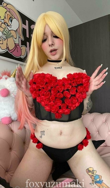 アラブ人妻オンリーファンズ ホットヌード 写真