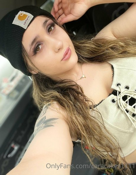 ぽっちゃりブルネットオンリーファンズ セクシー裸 アーカイブ