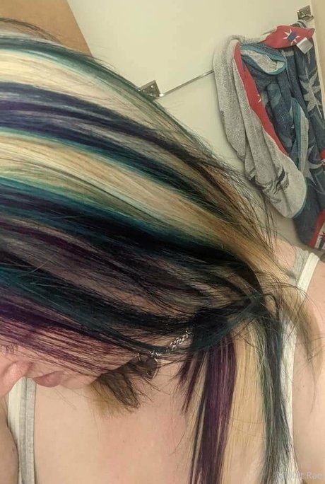 セーリングオンリーファンズ セクシー ギャラリー