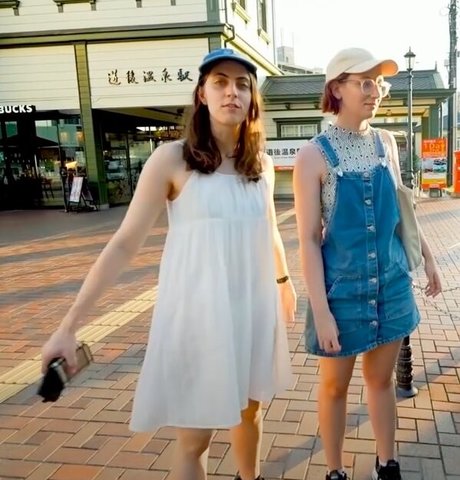 Seerasan スター ヌード 写真