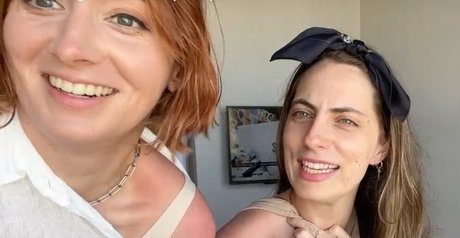 キティ・ウェット・オンリーファンズ ポルノ 写真