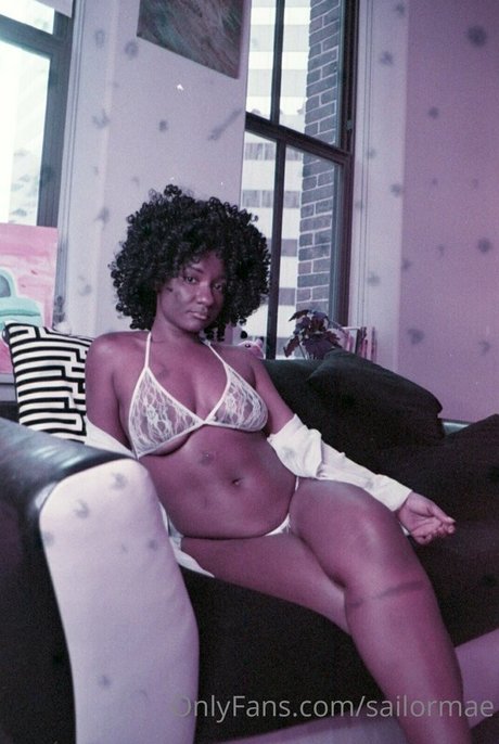 sailormae セクシーモデル 写真