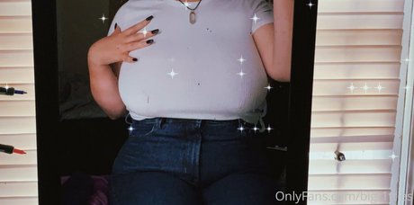 bigt1tties 高品質モデル ギャラリー