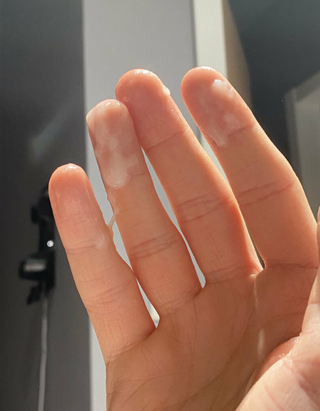 シャワー3P オンリーファンズ えろ ギャラリー