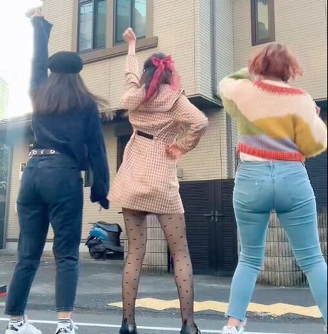 アラブの女の子オンリーファンズ ポルノ 画像