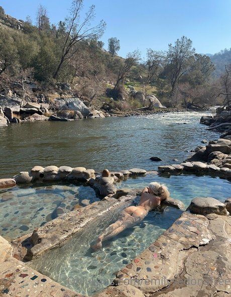 アマチュアブロンドオンリーファンズ 美しい裸 画像