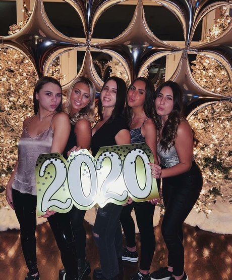 フラットオンリーファン アート裸 写真