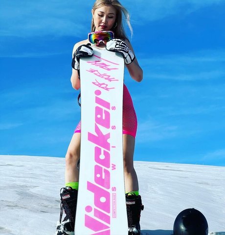 Venera u ヌードモデル 画像