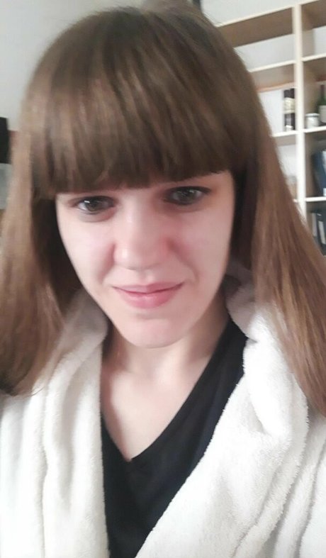 南部のオンリーファンズ アダルト無料 画像