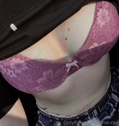 lanie rae セクシーなポルノスター 写真