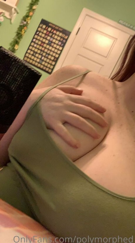 Polymorphed HDポルノスター 写真