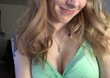 squig129 無料女優 写真